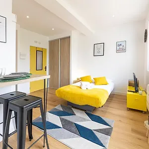 Le Yellow, Studio Renove, Tout Confort, Jardin Appartement Saint-Jacques-de-La-Lande