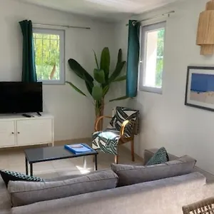 Un Jardin Dans La Appartement La Ciotat